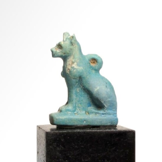 Egyptian Faience Cat Amulet, c. 900 B.C.