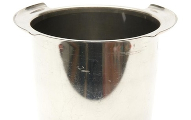 A 1950S ITALIAN SAMBONET SILVER PLATED ICE BUCKET, 22 CM HIGH, 25 CM WIDE AT THE WIDEST POINT