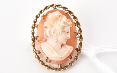 A CAMEO PENDANT IN 9CT GOLD, TOTAL LENGTH 30MM, 5.7GMS