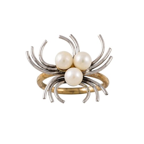 A CULTURED PEARL SET RING, modelled as an insect, mounted in...
