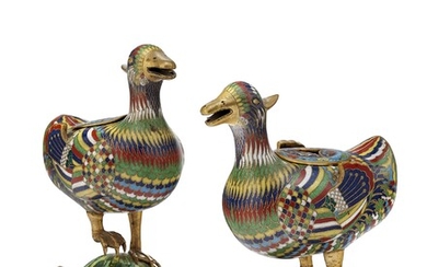 A PAIR OF CHINESE CLOISONNE ENAMEL DUCK-FORM CENSERS AND COVERS