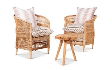A PAIR OF WICKER ARMCHAIRS, MODERN