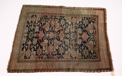 A PERSIAN BIBICK ABAD RUG, EARLY 20TH CENTURY, with