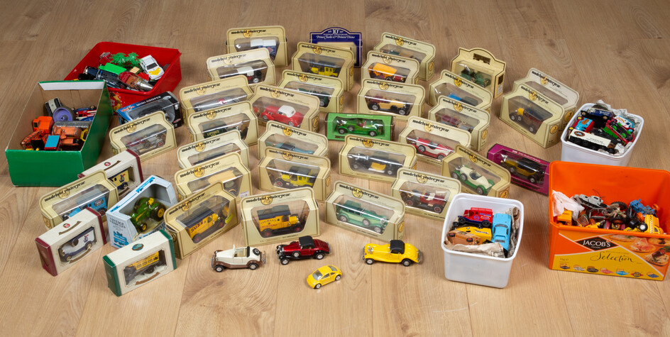 A collection of thirty boxed Yesteryear toy cars