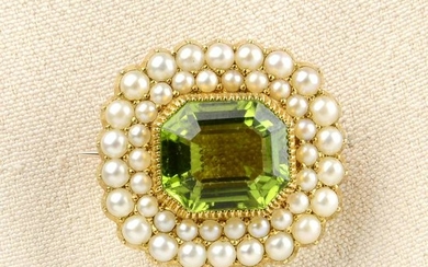A late Victorian gold, peridot and split pearl