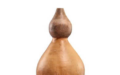 A painted pottery double-gourd vase, Yangshao culture, Banpo phase, c. 4800-4300 BC 仰韶文化 半坡類型 彩陶葫蘆瓶