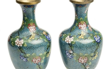 A pair of chinese Cloisonné enamel Pear-Shaped Bottle