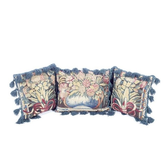 A pair of cushions of tapestry 17th century, French