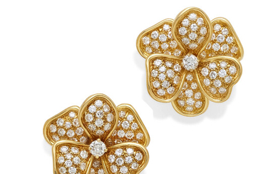 A pair of diamond and 18k gold flower earrings