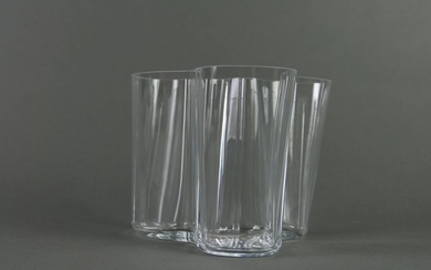 AALTO Alvar (1898 - 1976). Vase de forme libre modèle "Savoy" en verre transparent. Signé...