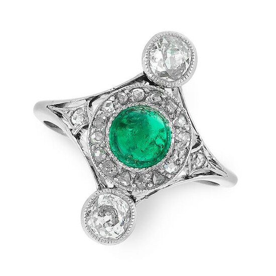 AN ART DECO EMERALD AND DIAMOND DRESS RING, EARLY 20TH