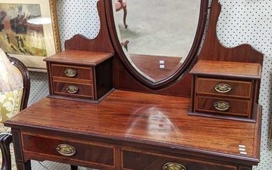 AN EDWARDIAN MAHOGANY AND CROSSBANDED DRESSING TABLE