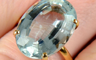 An aquamarine single-stone ring.