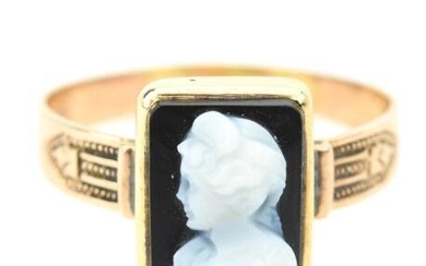 Antique 19th C Victorian 10kt Gold Cameo Ring