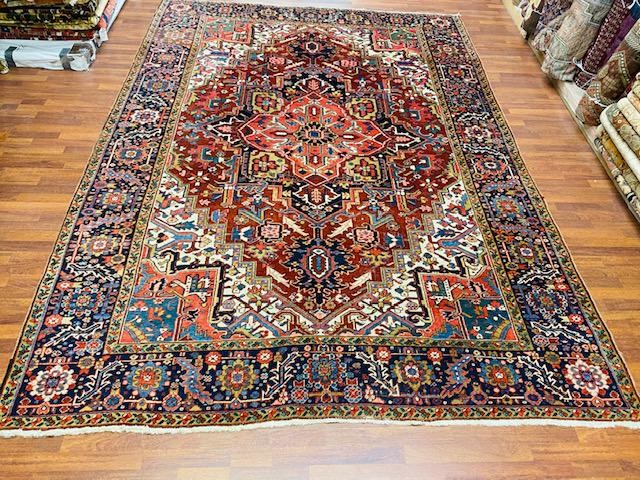 Antique Persian Heriz rug-4517