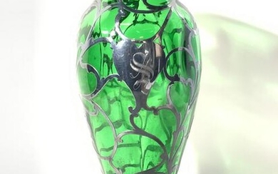 Antq. ALVIN Art Nouveau Emerald Silver Glass Vase