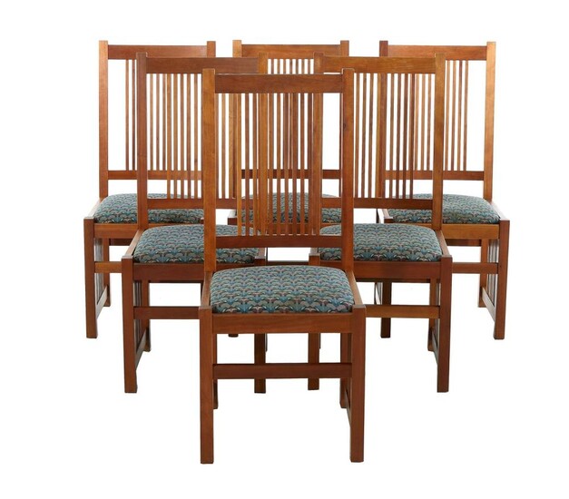 Arts & Crafts cherry dining chairs by Scott Jordan Furniture (6pcs)
