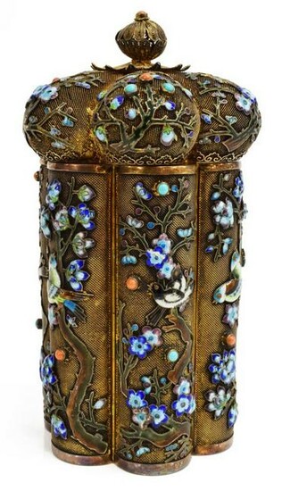 CHINESE EXPORT ENAMELED SILVER LOBED TEA CADDY
