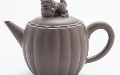 Chinese Republic Yixing teapot