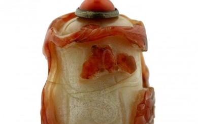Chinese agate snuff bottle, Qing dynasty, 19th century