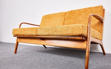 Craft Associates, Easy Loveseat Sofa - Adrian Pearsall - Canapé (1) - 2315-C - Walnut, Mustard yellow Boucle fabric