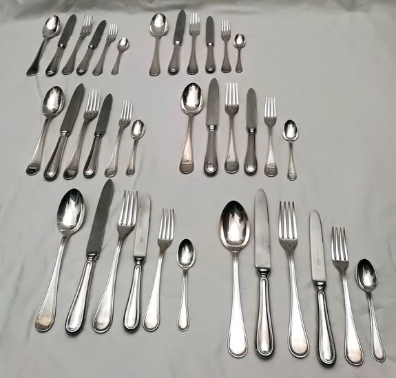 Cutlery set, Important Six People Cutlery Service (36) - .800 silver - Calegaro for UnoAErre - Italy - Second half 20th century
