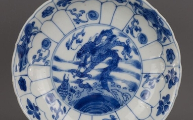 Dish - Blue and white - Porcelain - China - Kangxi (1662-1722)