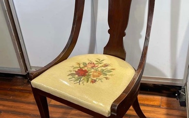 EMPIRE STYLE MAHOGANY CHAIR WITH EMBROIDERED BOUQUET of ROSES UPHOLSTERY DETAILS: - SIZE: 35 in.