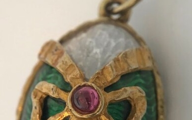 Easter egg pendant - .875 (84 Zolotniki) silver, Silver gilt, guilloche enamel - Russia - Late 19th century