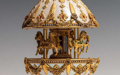Een Franklin Mint 'House of Fabergé' Imperial Carousel