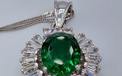 Elini - 18 kt. White gold - Necklace with pendant - 2.95 ct Emerald - Diamonds