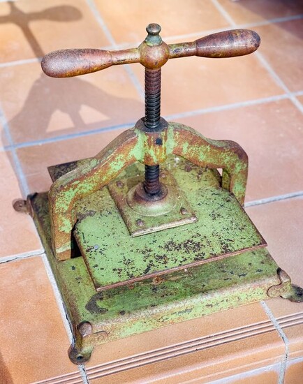 Engraving Press - Iron (cast/wrought) - Late 19th / early 20th century