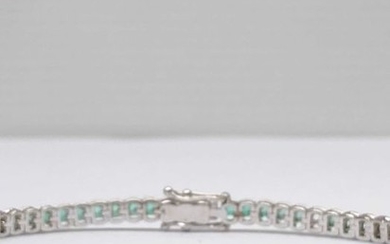 Gioielleria Corvino - 18 kt. White gold - Bracelet - 3.20 ct Emerald