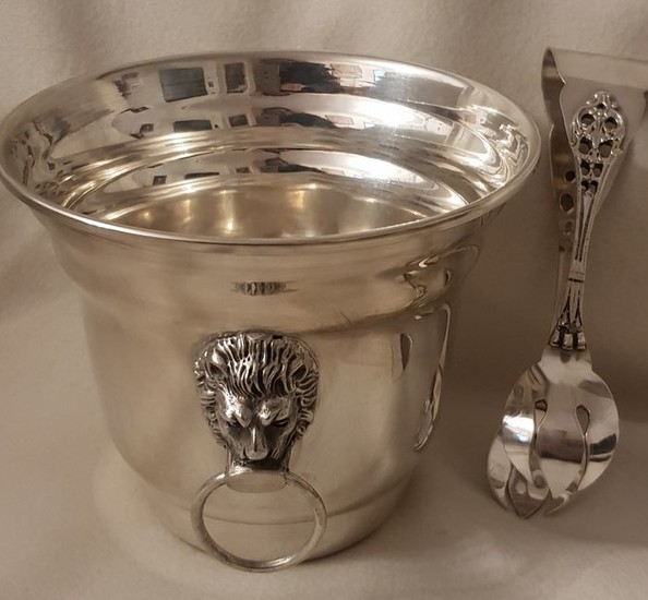 Ice bucket with ice tongs (2) - .800 silver - Italy - Second half 20th century