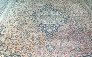 Keshan - Carpet - 440 cm - 330 cm