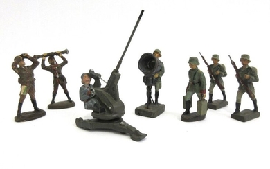 LINEOL & ELASTOLIN, 7 pieces, "Anti-aircraft gun", including...