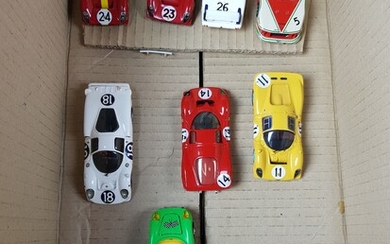 LOT de 11 véhicules échelle 1/43 métal : 1x Styling Models n°6 Ferrari 365 P...