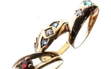 Late Victorian 18ct gold, diamond and sapphire three-stone ring,...