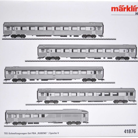 Marklin HO gauge model railway 5-car passenger coach set, ref 41876 Tee- set PBA Rubens