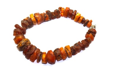 Necklace - Amber - Morocco - Late 20th century
