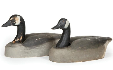 Pair of American Canada Geese Decoys