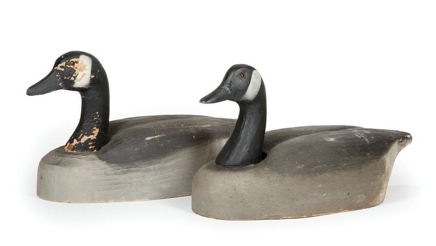 Pair of American Canada Geese Decoys