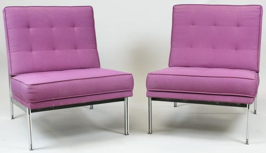 Pair of signed Florence Knoll loung chairs