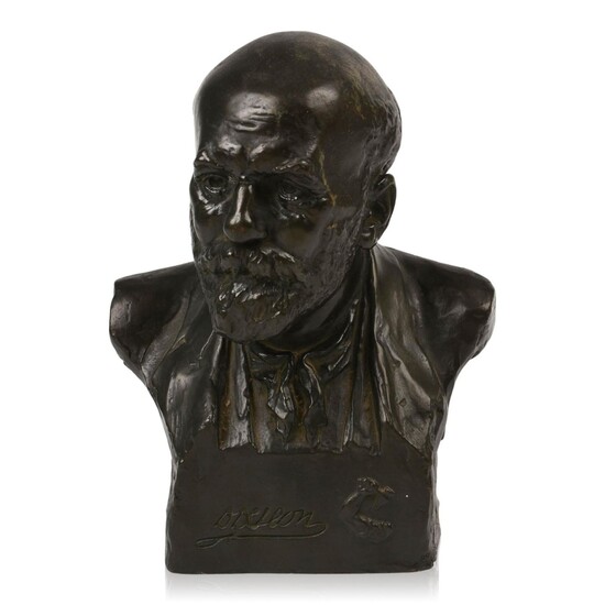 Paul Herzel Bronze Bust of Daniel DeLeon, 1922.