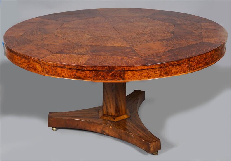 REGENCY BEECHWOOD INLAID BREAKFAST TABLE, EARLY 19TH CENTURY