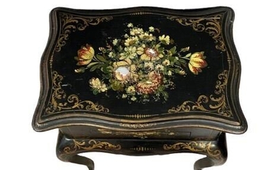 Rare Napoleon III period work table - In lacquer, gilding and bouquets of flowers painted by hand - Late 19th century