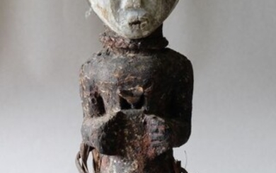 Reliquary - Black iron, Bone, Cord, Shells, Straw, Wood - Lumbu - Gabon - 36 cm
