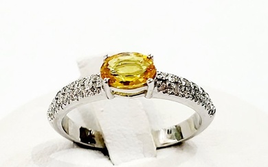 Ring - White gold Oval Sapphire - Diamond