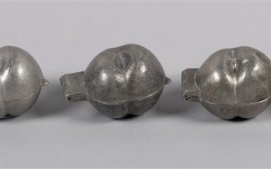 SIX PEACH PEWTER MOLDS, PROBABLY 20TH CENTURY, FOR VISIT OF DIANA, PRINCESS OF WALES, TO PRESIDENT RONALD REAGAN, PART ONE