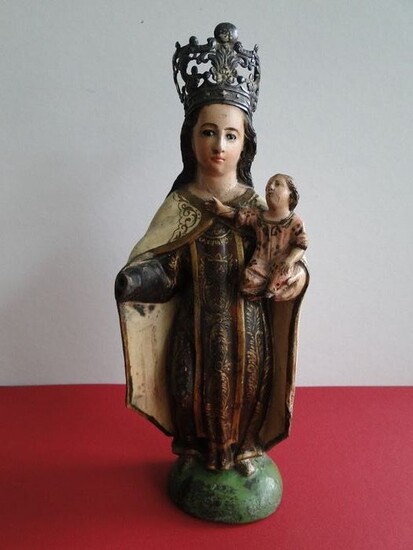 Sculpture, Madonna with Glass Eyes and Child - Wood, polychrome painted - 18th century